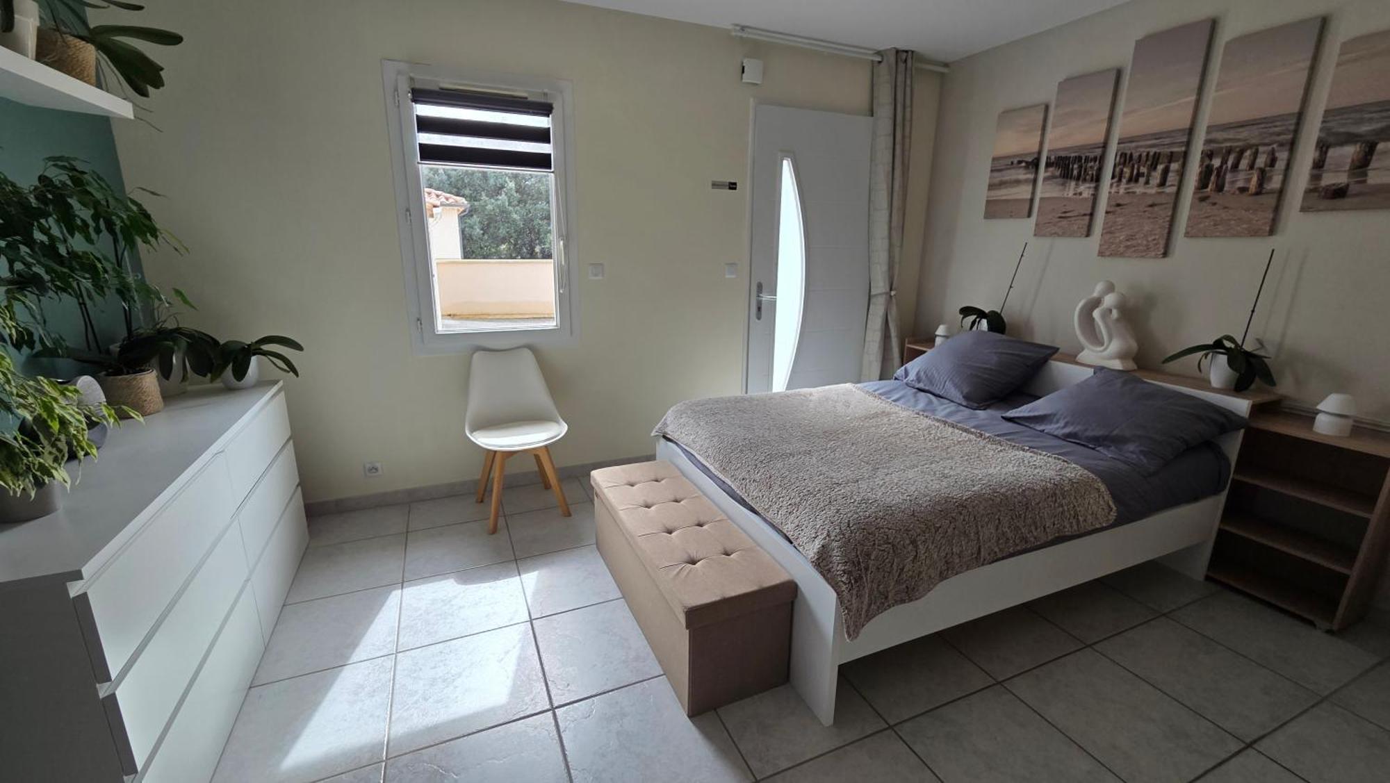 Holiday home Appart Au Calme Avec Acces A La Piscine Partagee De 18H30 A 21H00 Uniquement Orange (Vaucluse)